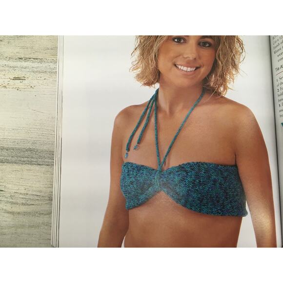 Quick Knits with Today's Yarns Knitting 45 Pattern Book Hat Scarf Poncho Socks - Picture 2 of 12